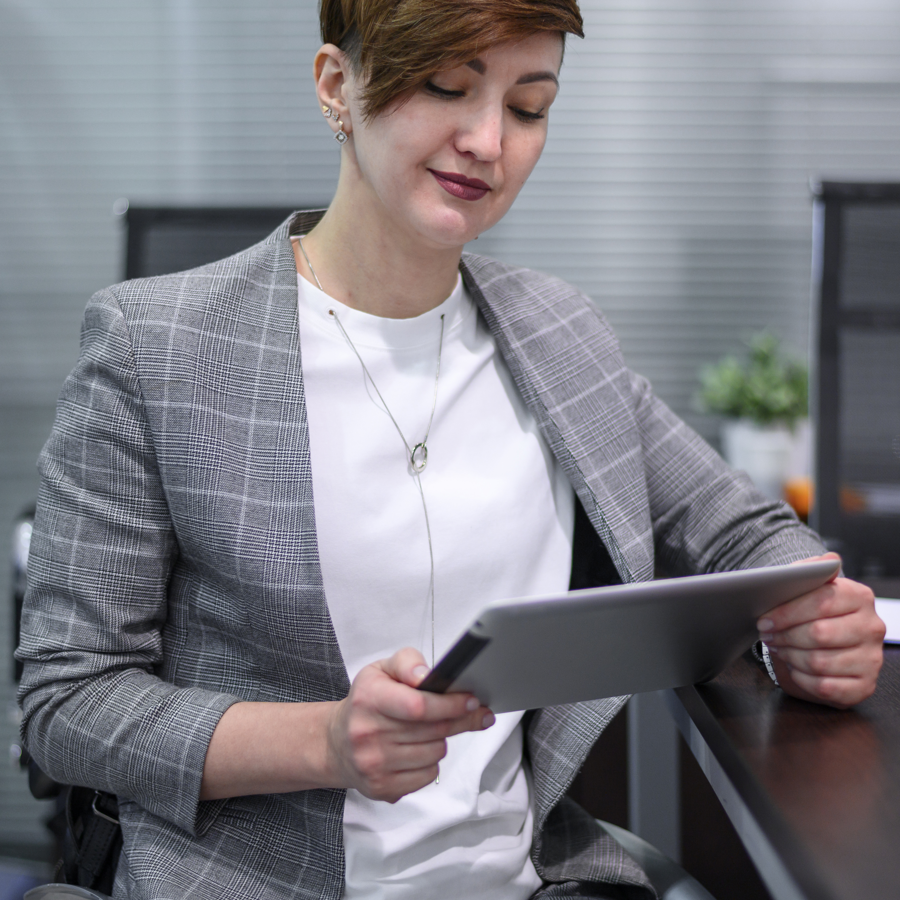 Instant Access to Personal, Payroll, and HR Services